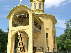 Glockenturm zur Kapelle