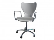 Cadeira de escritório com braços feitos de poliamida