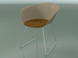 Stuhl 4220 (auf einem Schlitten, mit einem Kissen auf dem Sitz, PP0004)