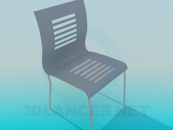 Stuhl mit Balken auf der Rückseite