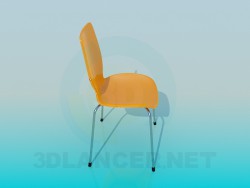 Cadeira plástica