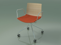 Sandalye 0457 (4 tekerlekli, kolçaklı, koltukta yastık, ağartılmış meşe)