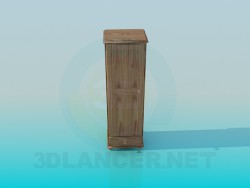 Узкий деревянный шкаф