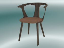 Stuhl dazwischen (SK2, H 77 cm, 58 x 54 cm, geräucherte geölte Eiche, Leder - Cognac-Seide)