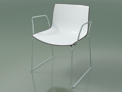 Stuhl 2074 (auf einem Schlitten, mit Armlehnen, zweifarbiges Polypropylen)