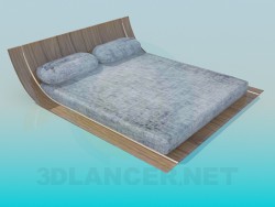 Низкая двуспальная кровать